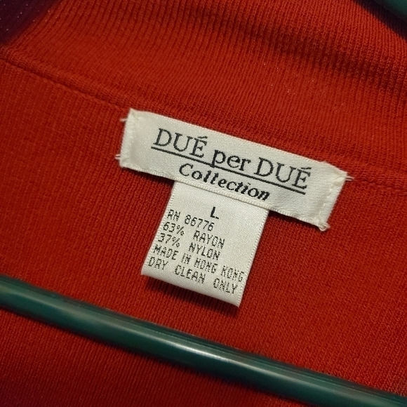 Due per Due Collection Dark Red Button Front Cardigan rayon/nylon Size Large - Picture 5 of 8